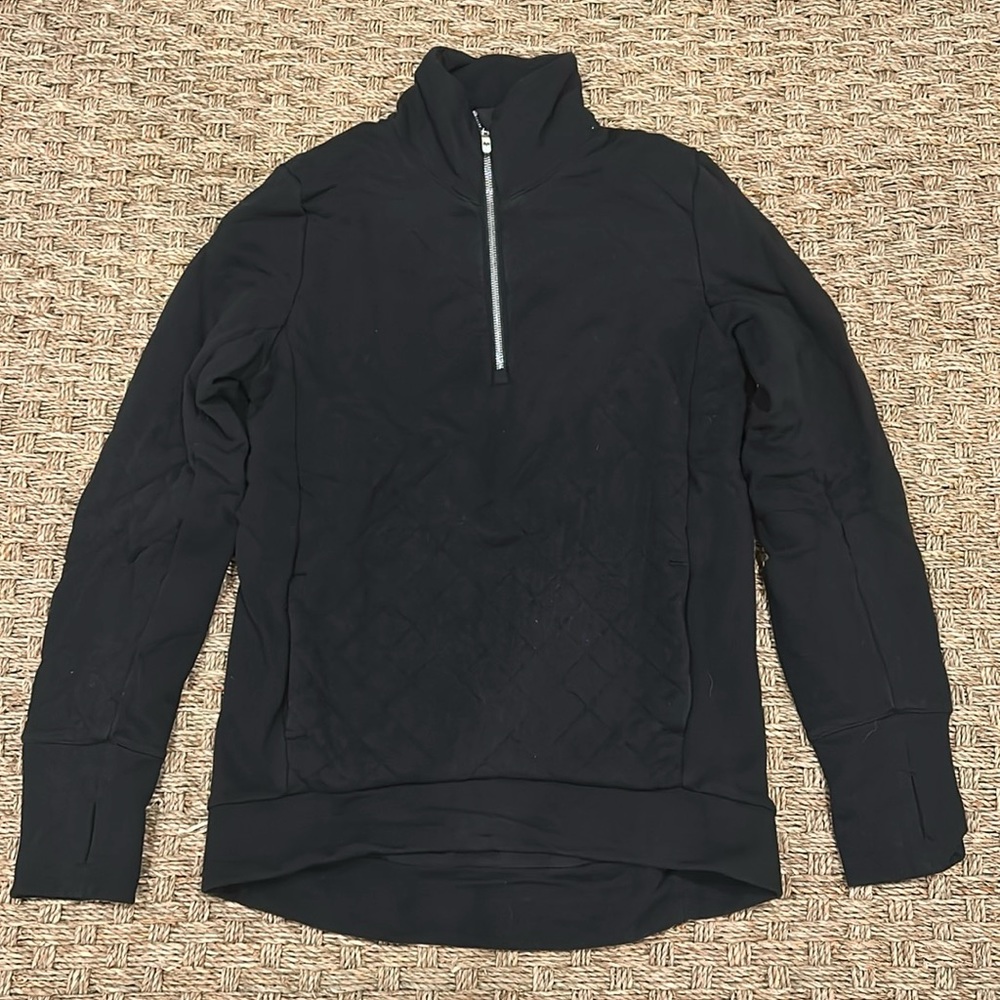 Thick Lululemon quarter zip